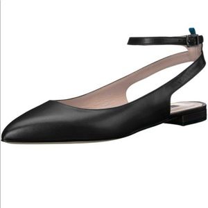 SJP Sarah Jessica Parker pointed flats. Size 7